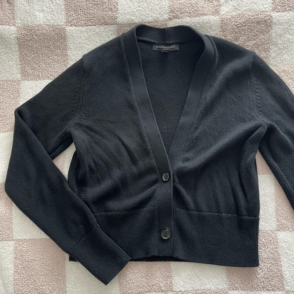 Banana republic crop black cardigan